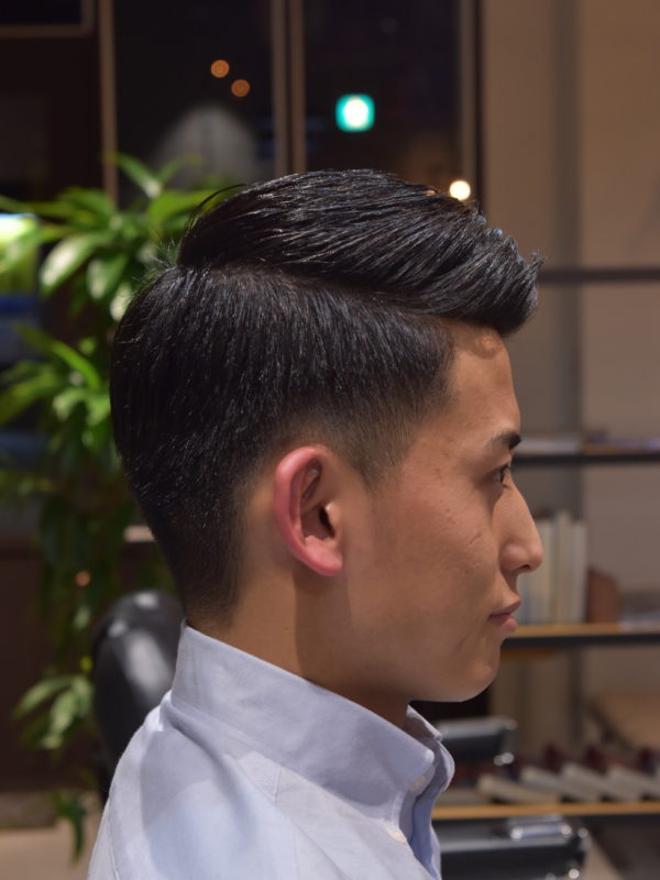 大阪市 北区 天満 扇町のメンズ美容室barber Ink Before After 低めのフェードにポンパドール